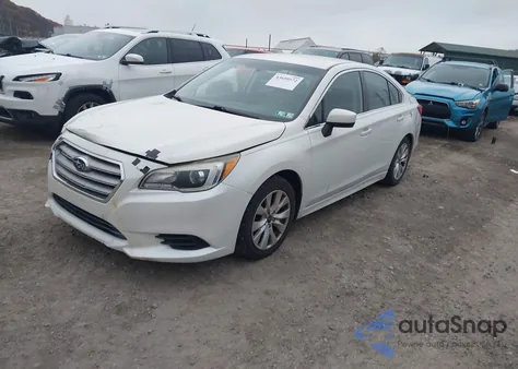2015 Subaru Legacy 2.5I Premium из США, поврежденный, VIN 4S3BNAC67F3053673
